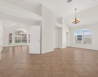 3830 Flatwood Drive - Photo Thumbnail 15