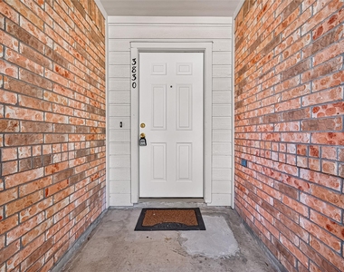 3830 Flatwood Drive - Photo Thumbnail 1