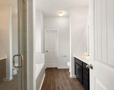 5342 Briana Dee Drive - Photo Thumbnail 2