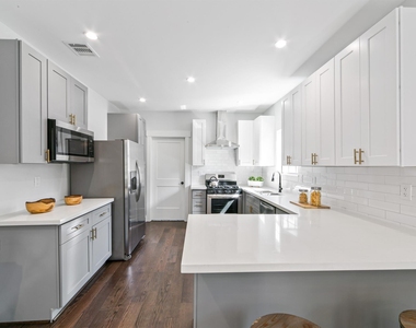 815 Wilkes Street - Photo Thumbnail 13