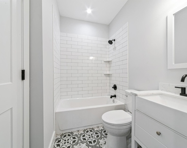 815 Wilkes Street - Photo Thumbnail 23