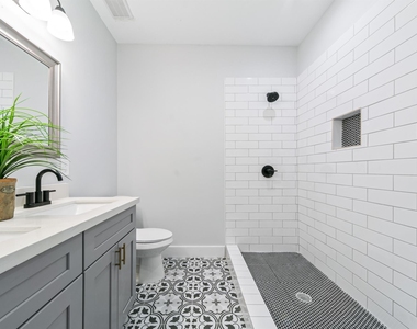 815 Wilkes Street - Photo Thumbnail 27