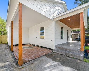 815 Wilkes Street - Photo Thumbnail 5