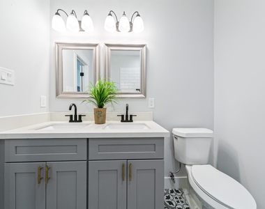 815 Wilkes Street - Photo Thumbnail 29