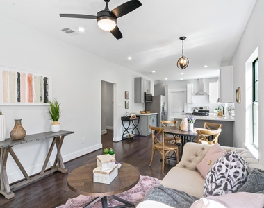 815 Wilkes Street - Photo Thumbnail 7