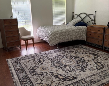 2319 Mill Creek Drive - Photo Thumbnail 13