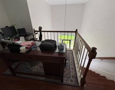 2319 Mill Creek Drive - Photo Thumbnail 21