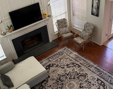 2319 Mill Creek Drive - Photo Thumbnail 14