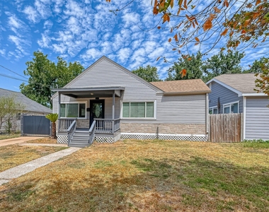 817 Eleanor Street - Photo Thumbnail 4