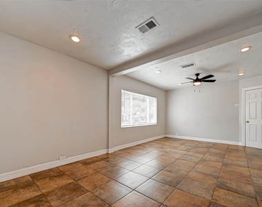 817 Eleanor Street - Photo Thumbnail 33