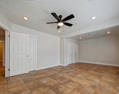817 Eleanor Street - Photo Thumbnail 32