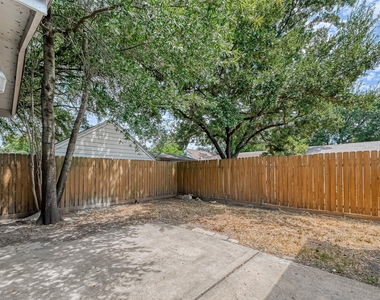 817 Eleanor Street - Photo Thumbnail 41