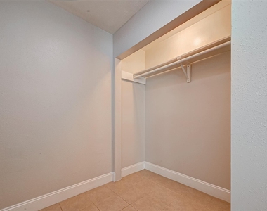 817 Eleanor Street - Photo Thumbnail 35