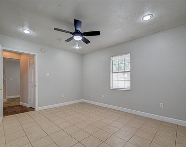 817 Eleanor Street - Photo Thumbnail 24