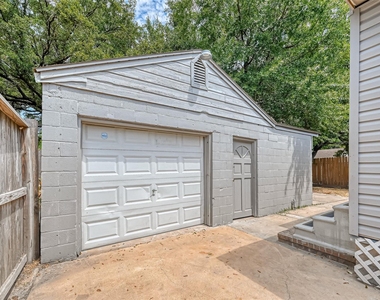 817 Eleanor Street - Photo Thumbnail 42