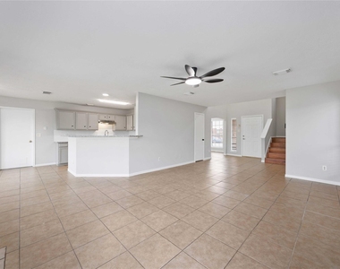 16710 Cheshire Place Drive - Photo Thumbnail 5