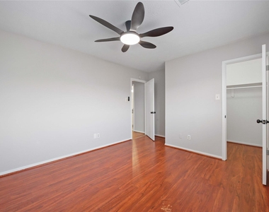 16710 Cheshire Place Drive - Photo Thumbnail 23