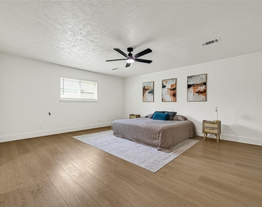 723 Loire Lane - Photo Thumbnail 8