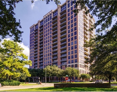 4899 Montrose Boulevard - Photo Thumbnail 23