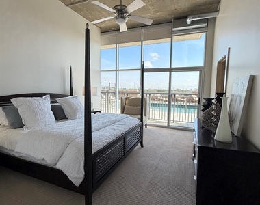 4899 Montrose Boulevard - Photo Thumbnail 17