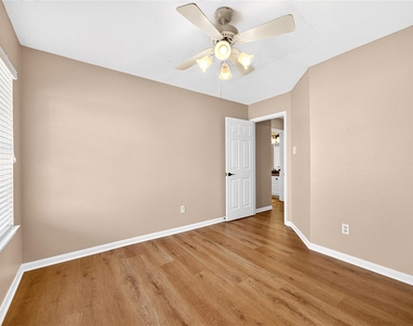 17414 Erin Way Court - Photo Thumbnail 33