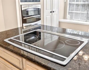17414 Erin Way Court - Photo Thumbnail 24
