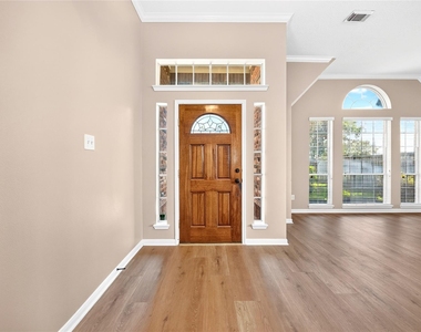 17414 Erin Way Court - Photo Thumbnail 7