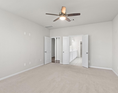 29650 Kynndal Shore Drive - Photo Thumbnail 17