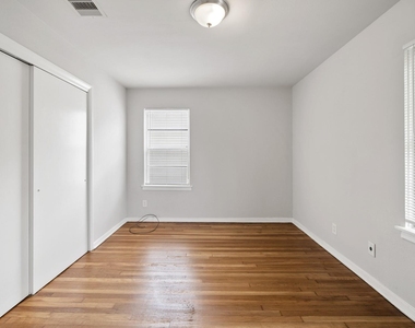 1213 Hector Avenue - Photo Thumbnail 6