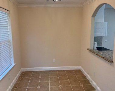 1514 Palm - Photo Thumbnail 2