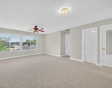 15859 E Park Court - Photo Thumbnail 11
