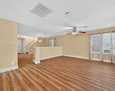 15859 E Park Court - Photo Thumbnail 3