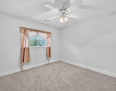 15859 E Park Court - Photo Thumbnail 17