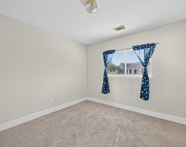 15859 E Park Court - Photo Thumbnail 15