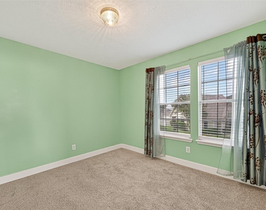 15859 E Park Court - Photo Thumbnail 14