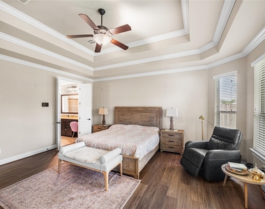 9614 Blackberry Terrace Drive - Photo Thumbnail 22