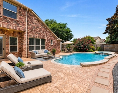 9614 Blackberry Terrace Drive - Photo Thumbnail 43
