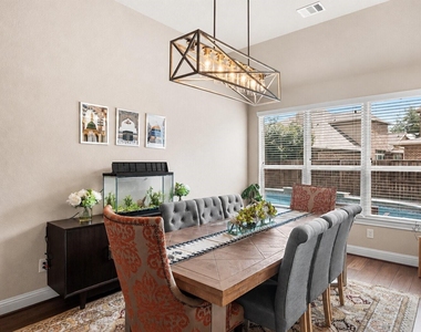 9614 Blackberry Terrace Drive - Photo Thumbnail 20