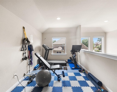 9614 Blackberry Terrace Drive - Photo Thumbnail 39