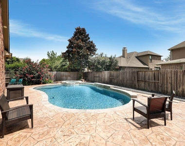 9614 Blackberry Terrace Drive - Photo Thumbnail 44