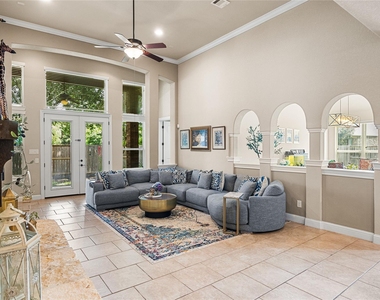 9614 Blackberry Terrace Drive - Photo Thumbnail 9