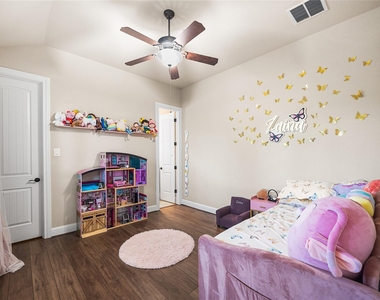 9614 Blackberry Terrace Drive - Photo Thumbnail 28