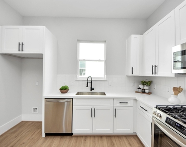 4814 Cochran Street - Photo Thumbnail 18