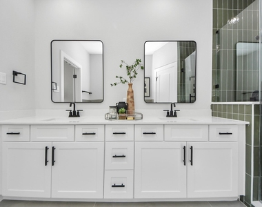 4814 Cochran Street - Photo Thumbnail 30
