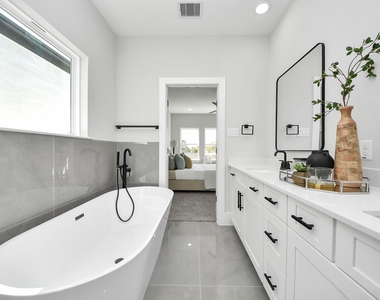 4814 Cochran Street - Photo Thumbnail 32