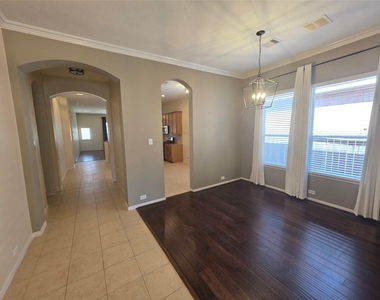 2954 Smokey Forest Lane - Photo Thumbnail 2