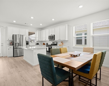 21734 Heather Elm Drive - Photo Thumbnail 6