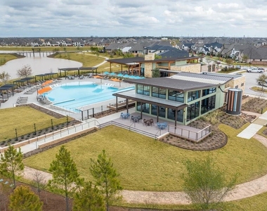 23814 Mesia Meadow Lane - Photo Thumbnail 22
