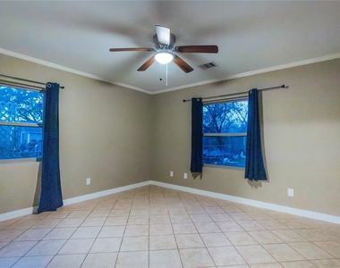 5617 Schutz Street - Photo Thumbnail 15