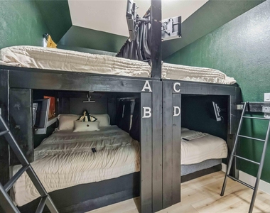 5330 Wenda Street - Photo Thumbnail 21